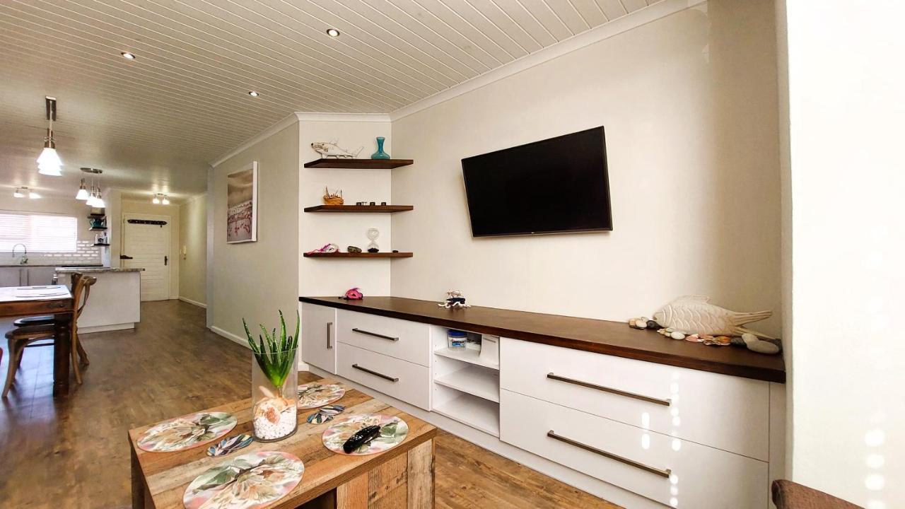 Nautilus 2 Bedroom Self-Catering Apartment Swakopmund Exterior foto